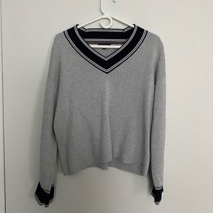 Tommy Hilfiger V-neck Sweater